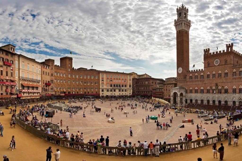 La Stanzetta - Very Small, No Kitchen Siena Exterior photo